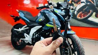 All New Bajaj Pulsar N160 Sky Blue Detailed Walkaround Review | Exhaust Note & On Road Price