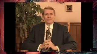 Whack A Hovind - Commenting on "Dr. Karen Bartelt DESTROYS Kent Hovind"