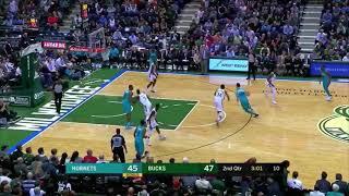 FRANK KAMINSKY DRIVES AND DUNKS ON GIANNIS ANTETOKOUNMPO