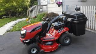 2009 Craftsman YTS3000 overview. 21 gross hp, 540cc, 46" cut, w/ 3 bin bagger. (Sold)