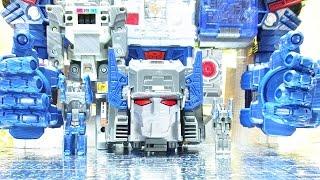 よみがえる TRANSFORMERS  LG-31 フォートレスマキシマス  FORTRESS MAXIMUS