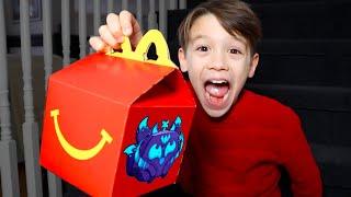 Don't Order BLOX FRUITS Happy Meal at 3am!