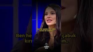 Çok Çabuk Kırılırım.. | Tuvana Türkay - Aslı Şafak