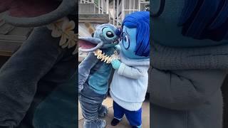 Stitch can’t seem to read Sadness’ signs! FUNNY Disney Characters #disney #disneyparks