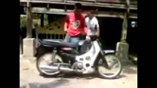 Video rare zaman 3gp dulu2, korang ade? Jangan Start !!