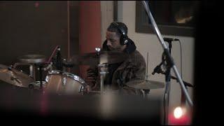 Ryan Leslie - "Falling Hard" In-Studio