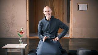 How to Be in The Present Moment — Guided Meditation with Zen Master Henry Shukman