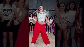 TENÍA MIEDO DE EQUIVOCARSE EN LA COREO PERO MIREN CÓMO CAMBIO AL SONAR LA MÚSICA 