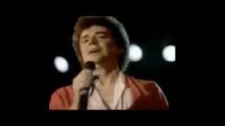 Air Supply - Making Love Out of Nothing At All - (Original Vídeo Clip)