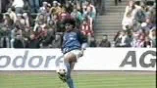 Diego Maradona warming up - Aquecimento do Maradona