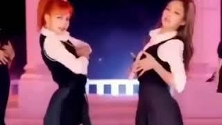 Коллаб Black Pink с Ники Минаж был самым легендарным.