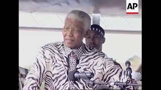 Nelson Mandela speaking Xhosa (with subtitles)