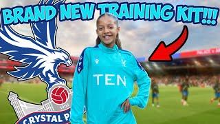 HALLE GETS HER BRAND NEW CRYSTAL PALACE TRAINING KIT!!! FINALLY!!!