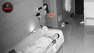 Incredible Moments Caught on Camera  (P158)