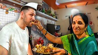 Indian Woman Invites Me to Eat in Her Home