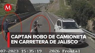 Las carreteras siguen siendo territorio del terror, se registra robo de camionetas en Jalisco