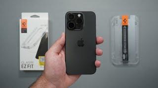 iPhone 15 Pro | Spigen Tempered Glas.TR EZ Fit Screen Protector Installation