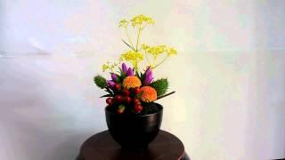 Mini flower arrangement (Autumn )