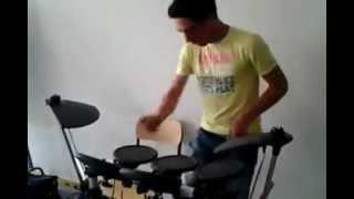 Santi Orlando live percussion at School Party Liceo Palmeri.!