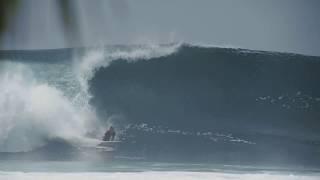 Beyrick De Vries & Matt McGillivray trade perfect barreling waves at Sozinhos - Pollywog Surf Travel