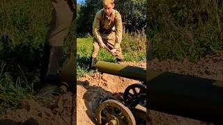 A Red Army soldier uses a Maxim machine gun #ww2 #reenactment #reenactors