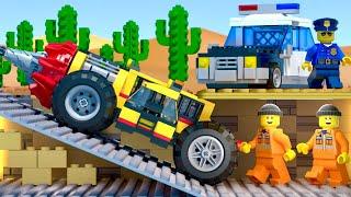 LEGO Prison Break in Desert - Secret Escape Tunnel