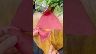 Easy samosa folding method for beginners! #viralvideo#tranding#samosa#recipe Please rate 1-10🫶