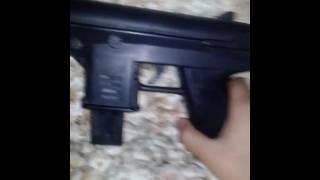 Обзор Игрушечный Tec-9