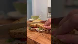Deliciously Simple Canned Tuna Salad: Perfect for Busy Days!