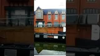 The OXFORD CANAL, BANBURY, ENGLAND/ MOORED NARROWBOAT AT BANBURY OXFORD CANAL