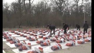 New level of marauders. Russians sell food stolen from humanitarian convoys