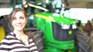 Farmer girl at the John Deere Roadshow 2020