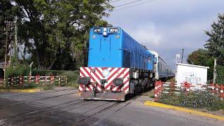 GM G22-CW A715 con el Tren n° 564 por José C. Paz hacia Retiro (26-12-24)