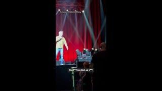 "Fight me": Heckler ejected at Jim Jefferies' Oz show