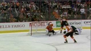 Chris Pronger drills David Backes [HD]