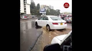 Heavy rains flood roads near NSSF to GPO roundabout, cause traffic snarl up in Nairobi