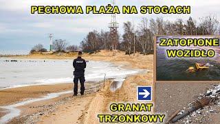 Pechowa plaża na Stogach.Wczoraj zatopione wozidło dziś znaleziono granat trzonkowy.