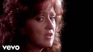 Bonnie Raitt - Nick Of Time (Official Music Video)