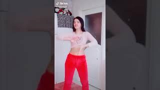 Periscope Liseli Türk kızı twerk yapıyor ayakta boşalmayın diyor