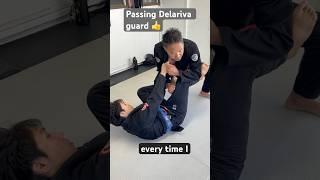BJJ #bjj passing Delariva guard MINT FLOW JIU JITSU