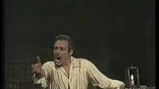 Mario del Monaco Sings E Lucevan Le Stelle from Tosca