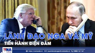 Tổng thống Nga Vladimir Putin và Tổng thống Mỹ Donald Trump tiến hành điện đàm - VNA