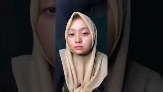 bibir merah tipis menggoda