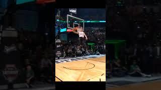 Zach LaVine never get old...