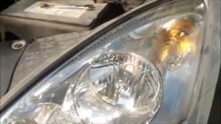 Замена лампы ближнего света KIA CEED - How to change a headlight bulb