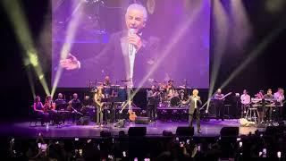 Aref concert Toronto 2024,عارف - برگشته مژگان به همراه اجرای شیش و هشت این ترانه (کنسرت ۲۰۲۴ تورنتو)