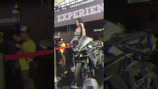 Saraswhn at Kawasaki bike 2018 | Kawasaki Jabar