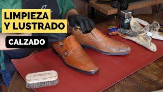 Limpieza y lustrado de unos zapatos de cuero