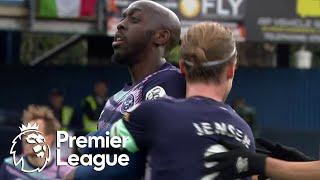 Yoane Wissa flicks home Brentford's second goal v. Luton Town | Premier League | NBC Sports