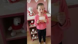 1/A SINIFI 23 Nisan i şarkılarla, şiirlerle, coşkuyla kutladı.